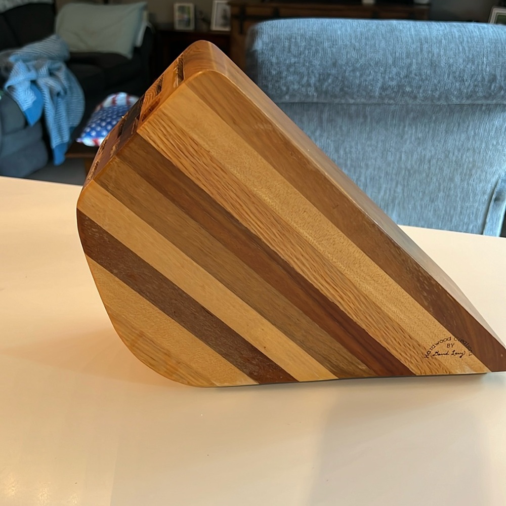 Wooden kitchen knife block